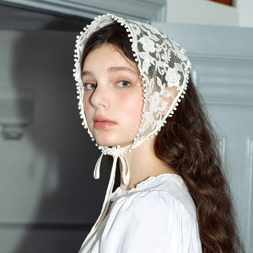 White Woven Floral Lace Hair S - đánh giá và giá Travel Accessories Aesthetic