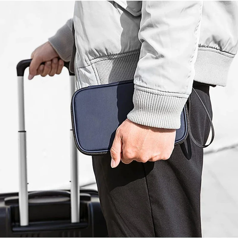 Lightweight Family Travel Pass - đánh giá và giá Travel Accessories Wallet